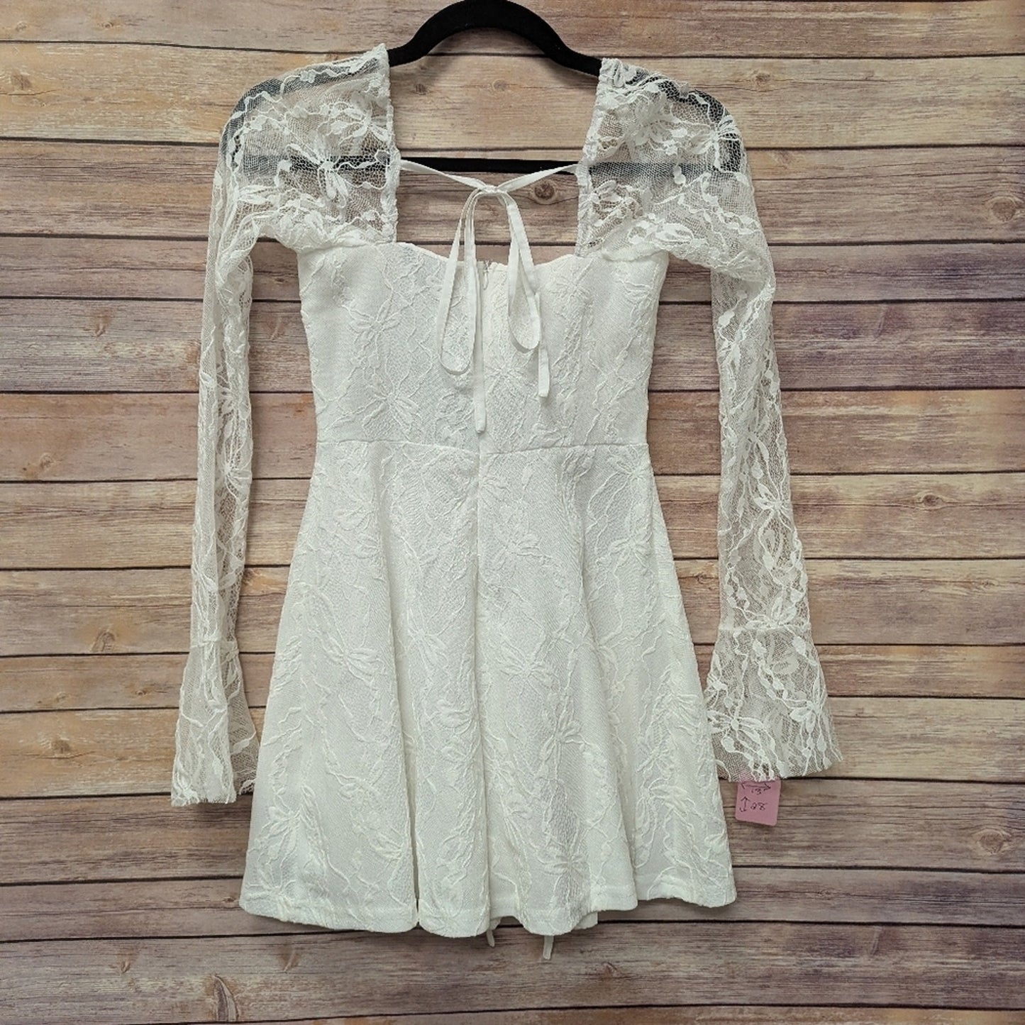 PrettyLittleThing White Lace Romper Women’s Size 2 Long Sleeve Halter Skater NWT