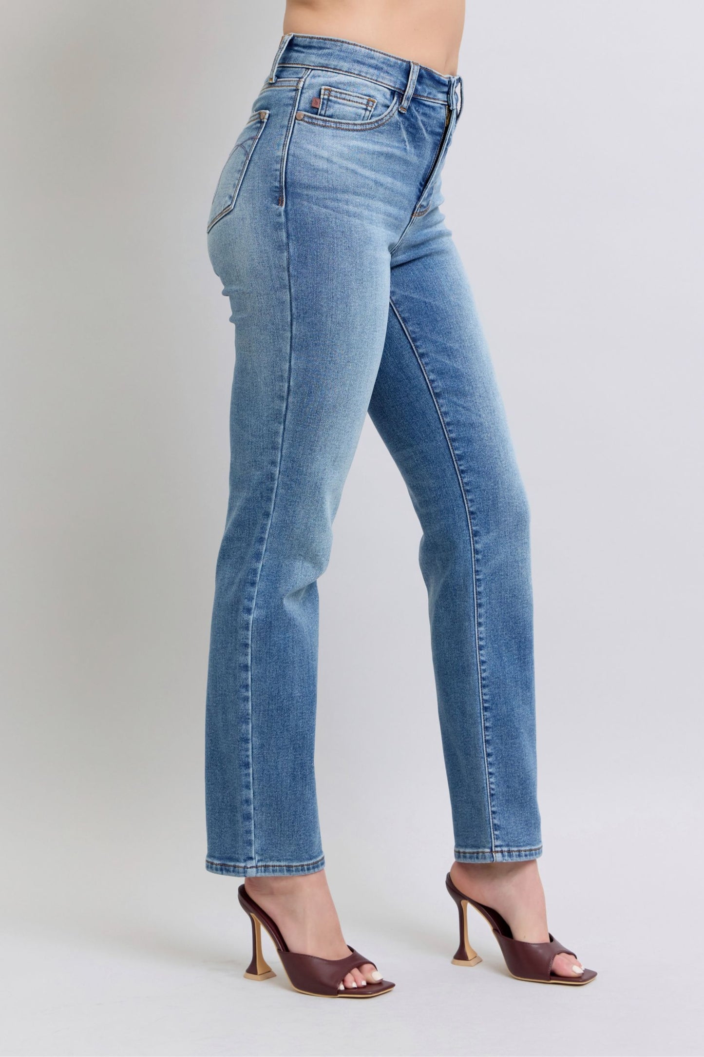 Judy Blue Full Size Run Vintage Wash Thermal Straight Jeans - Scarlett's Riverside Boutique 