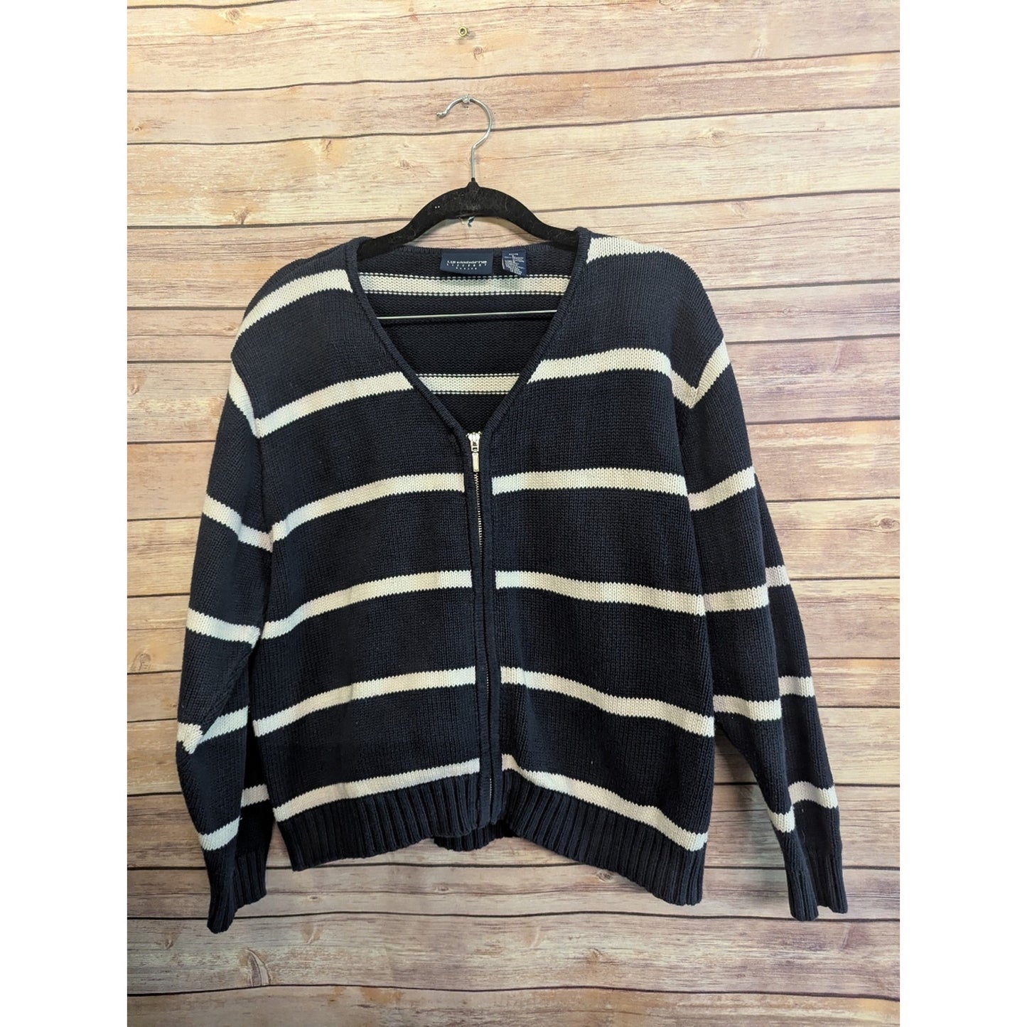 Liz Claiborne Petite Large Black White Striped Zip Front Knit Cardigan Sweater