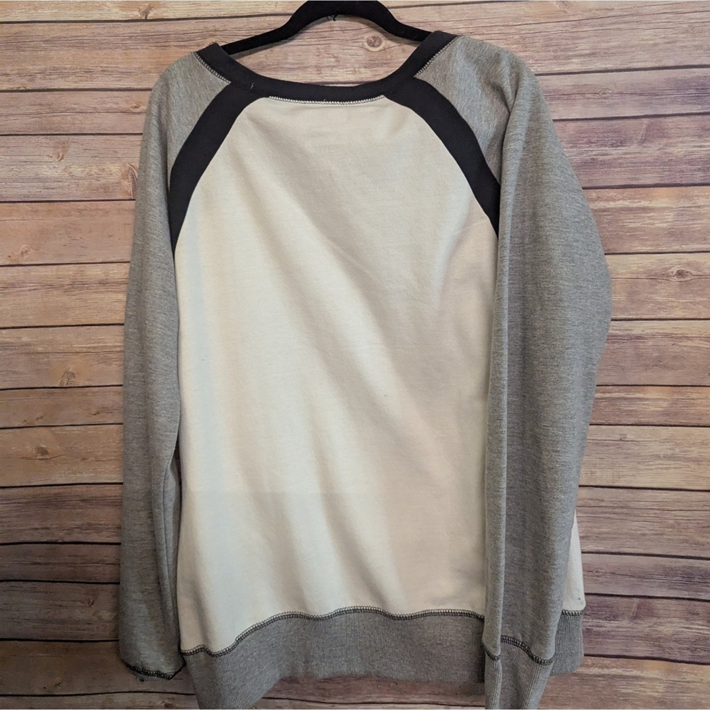 Majestic Boston Bruins Hockey Pullover Sweatshirt Gray Black Long Sleeve Women’s