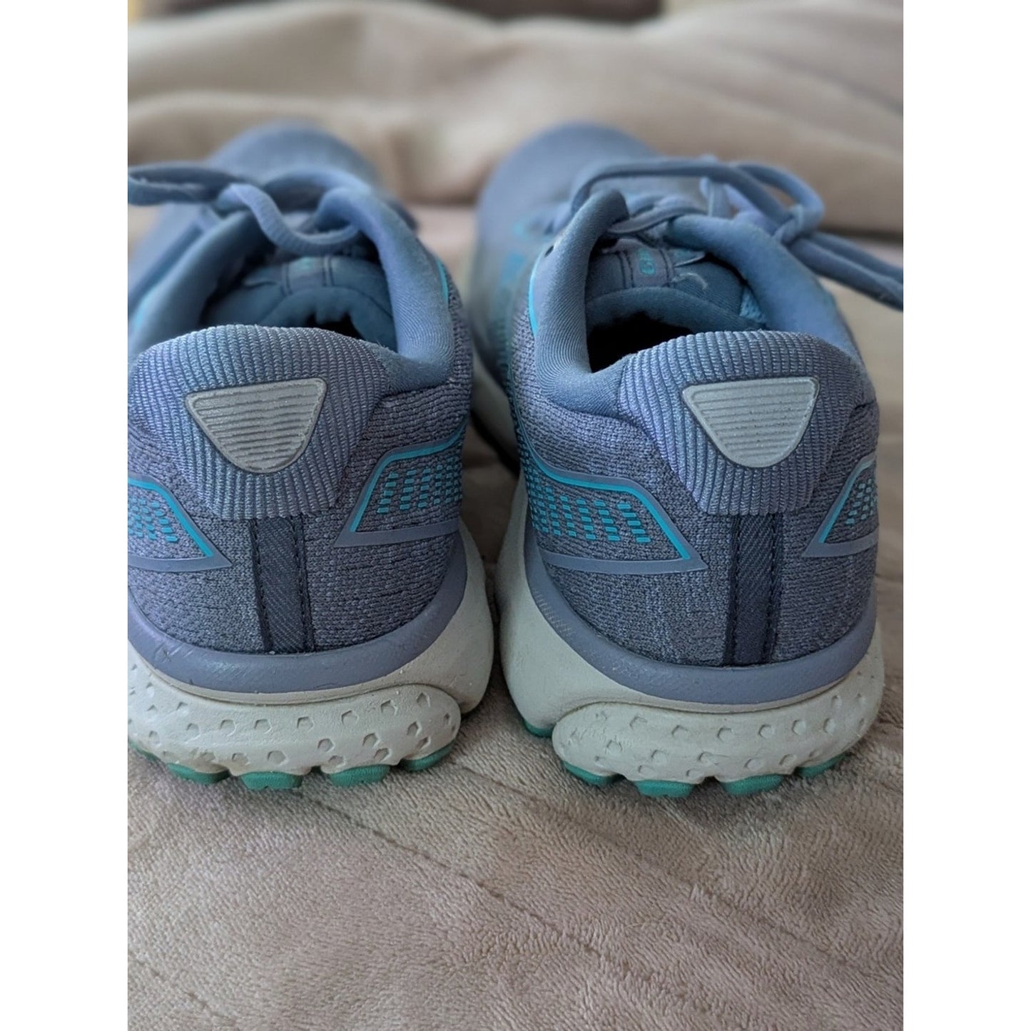 Brooks Glycerin 20 Women’s Running Shoes Blue Size 9.5 B Cushioned Athletic Snea