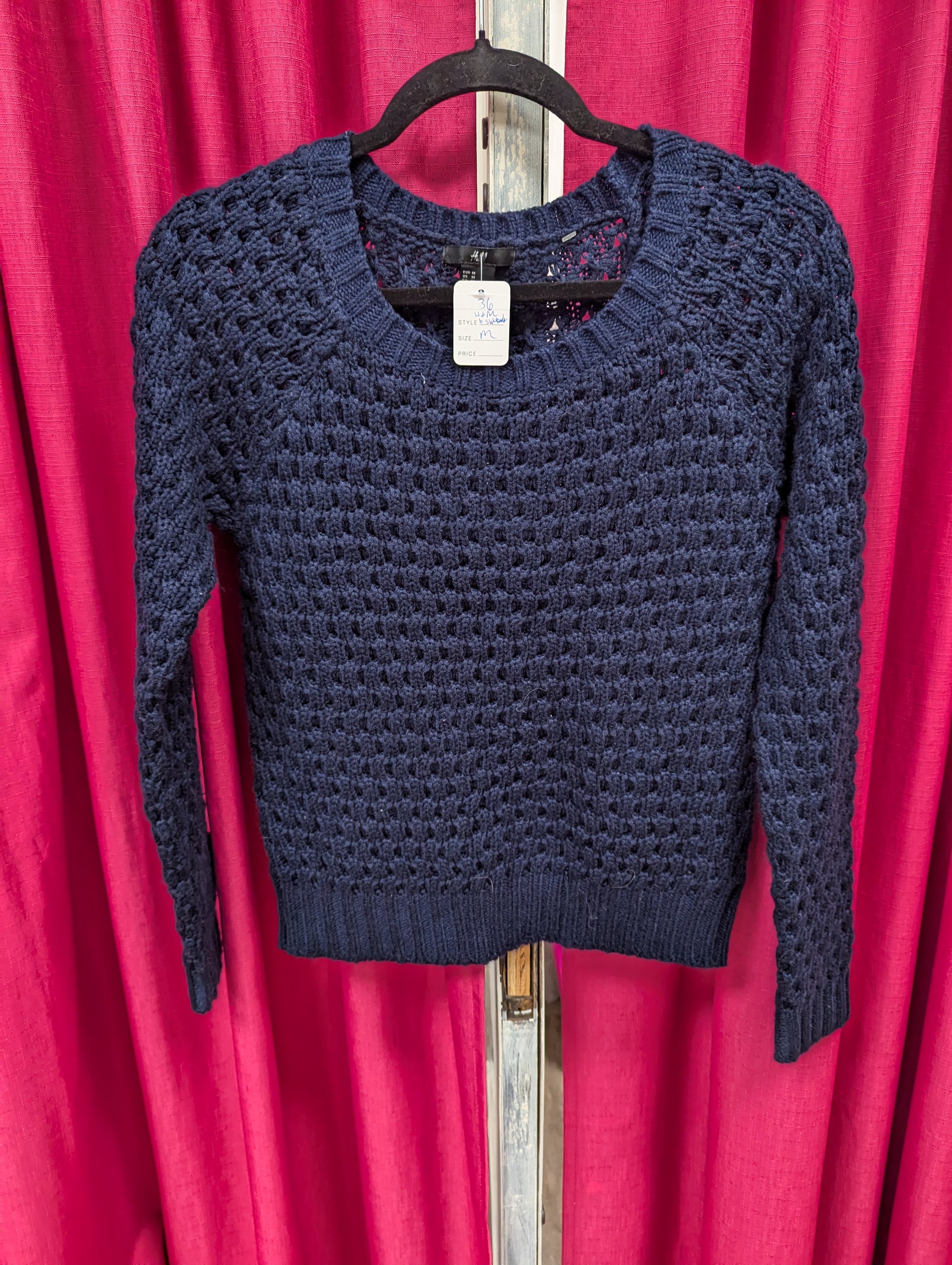 H&M blue sweater RS 36 - Scarlett's Riverside Boutique 