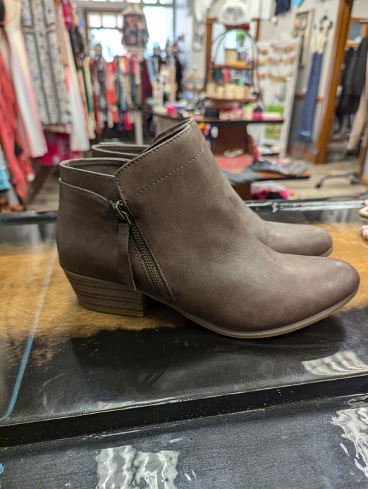 Union Bay brown booties RS 83