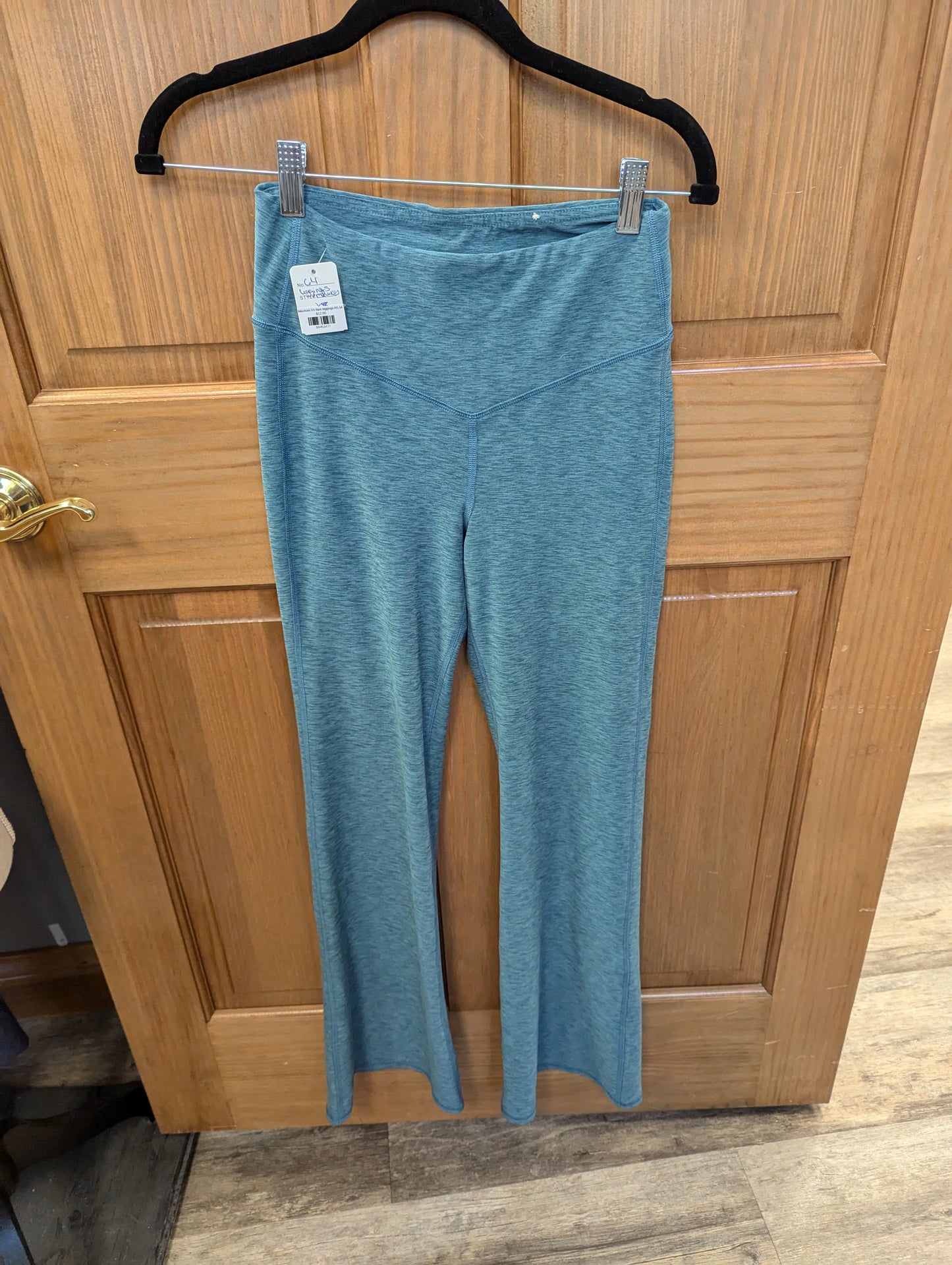 Maurices XS flare leggings RS 64