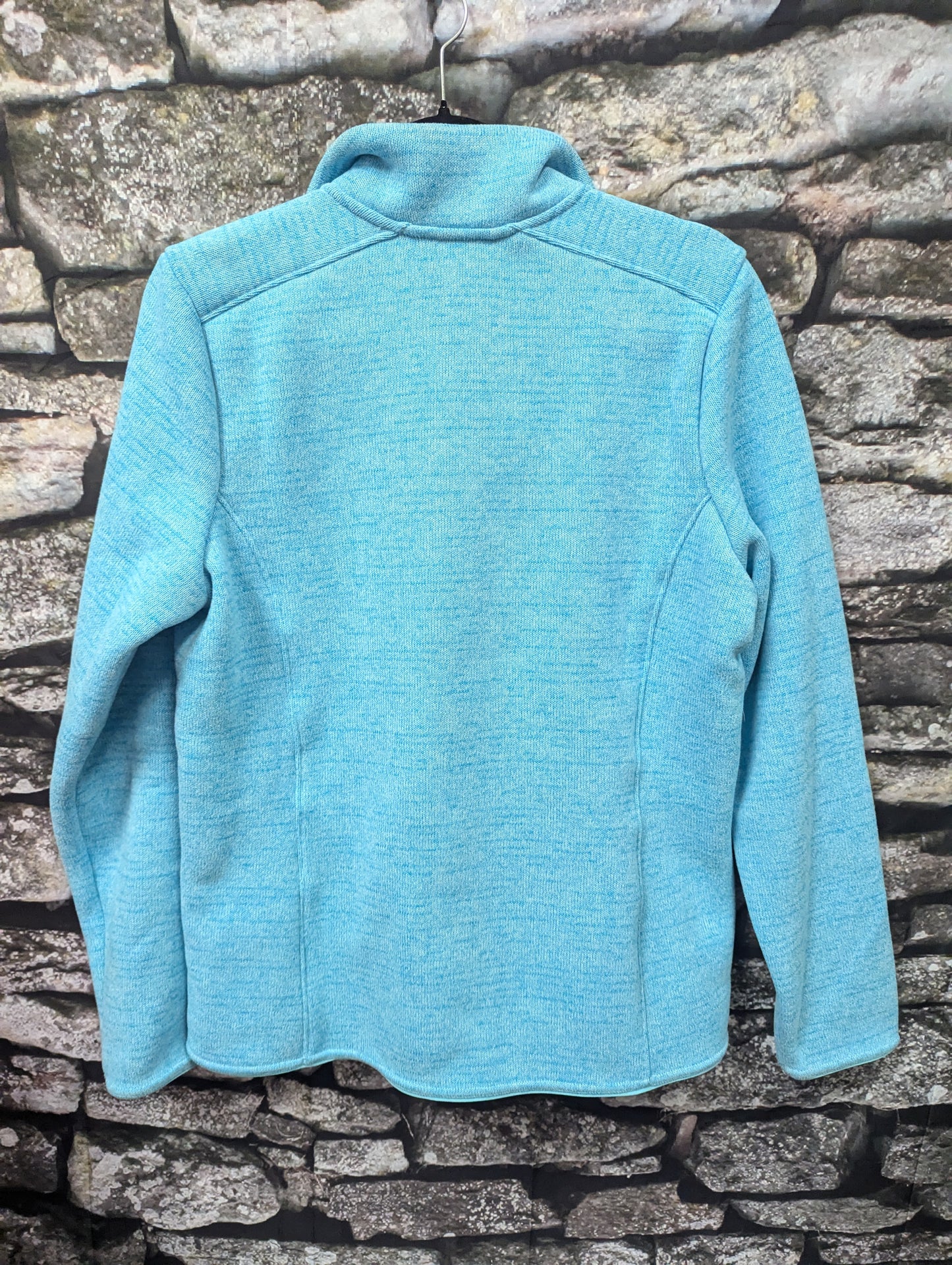 Blue UA pull over. Size Large. RS 58