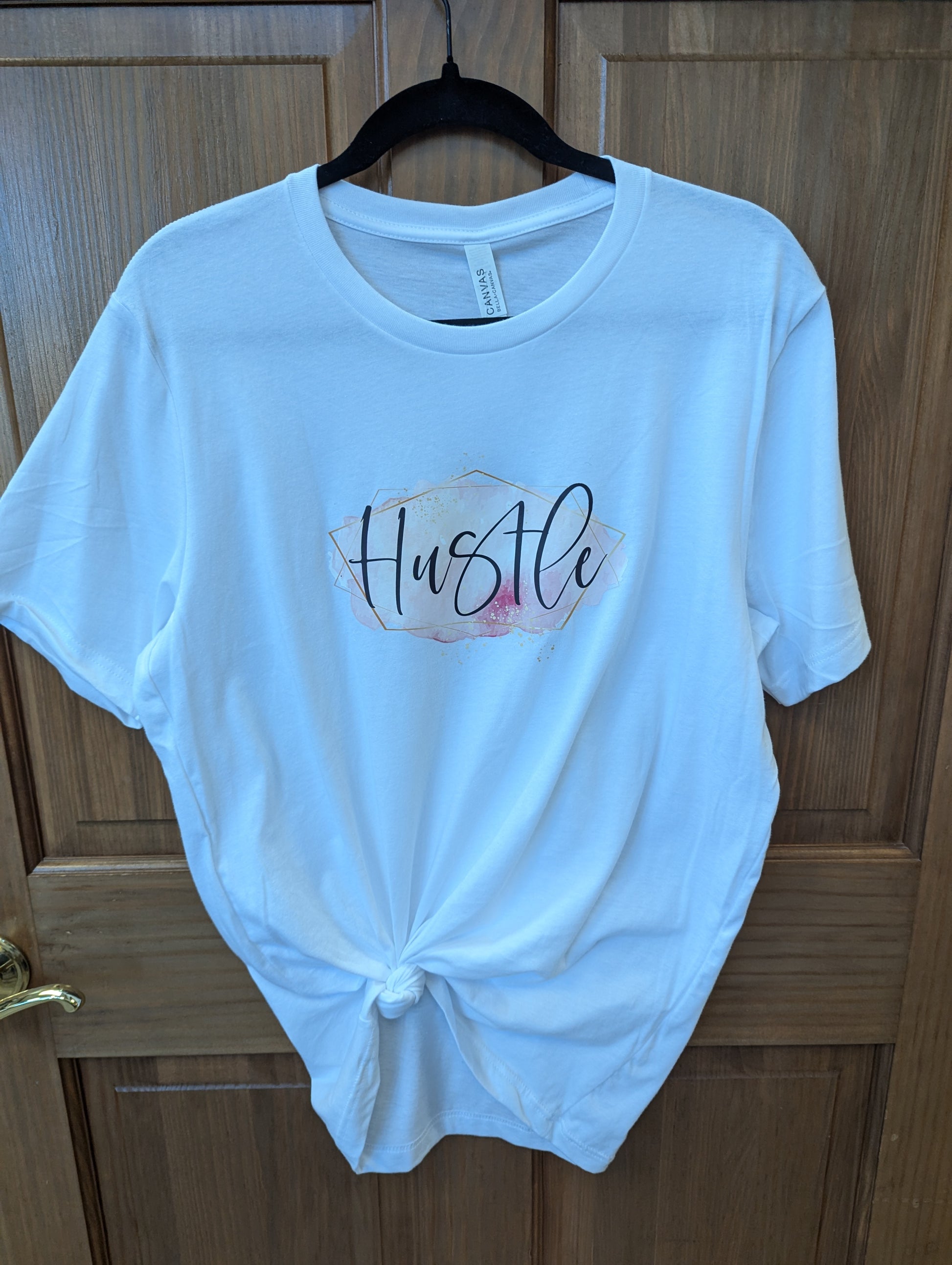 Hustle t-shirt size L - Scarlett's Riverside Boutique 