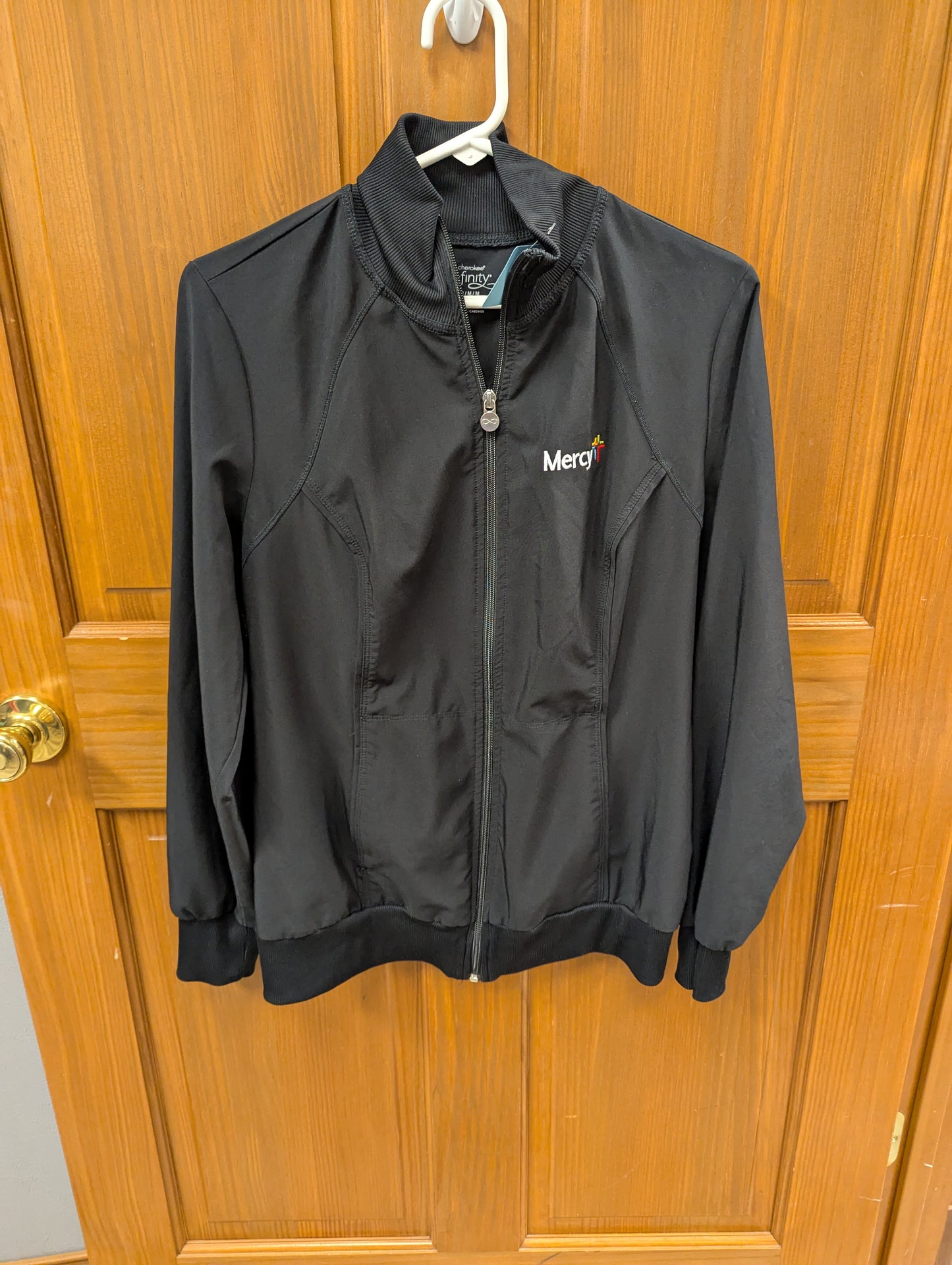 Mercy scrub jacket size M RS 96