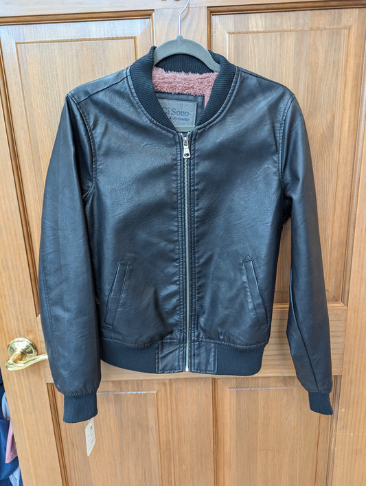 Black bomber jacket. Size L. RS 99