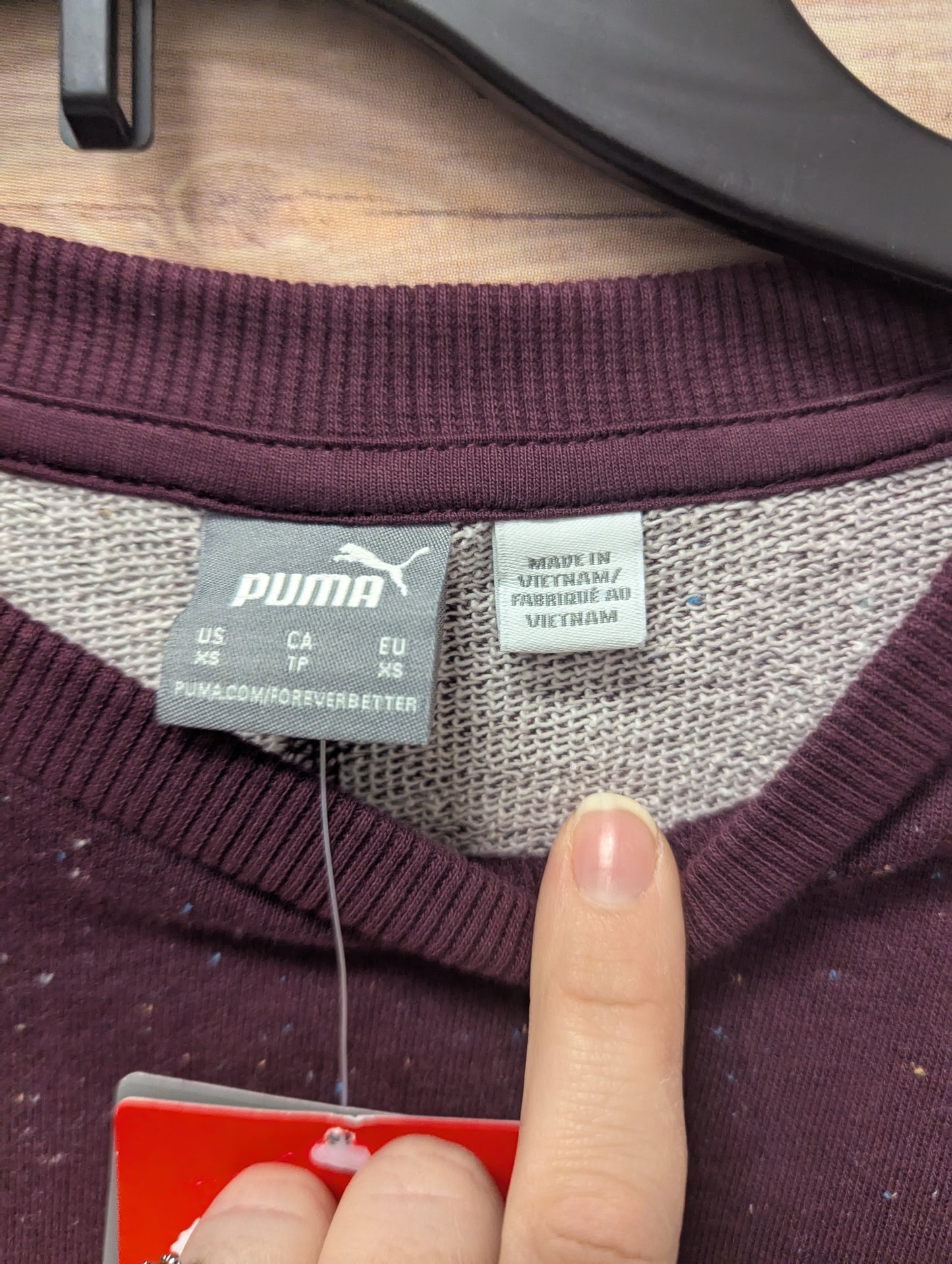 Puma live in cotton, French terry crew neck. Size XS. 97