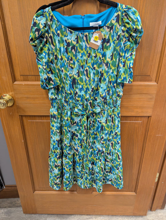 London times floral knee length dress. Size 8. RS 32
