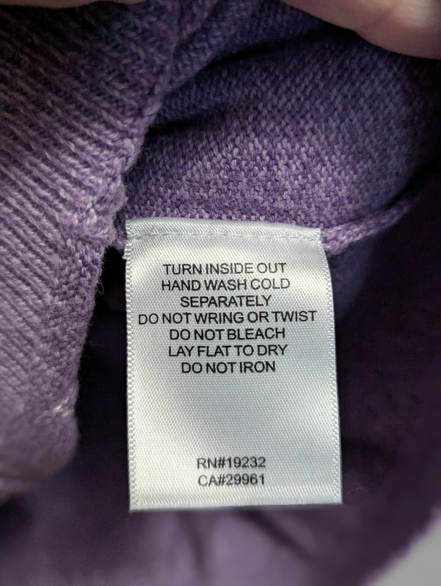 Purple Alfred dunner embroidered top. Sz L