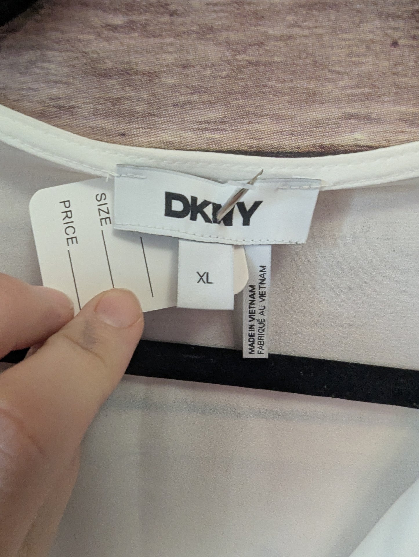 DKNY White Blouse with Black Trim Sz XL #97