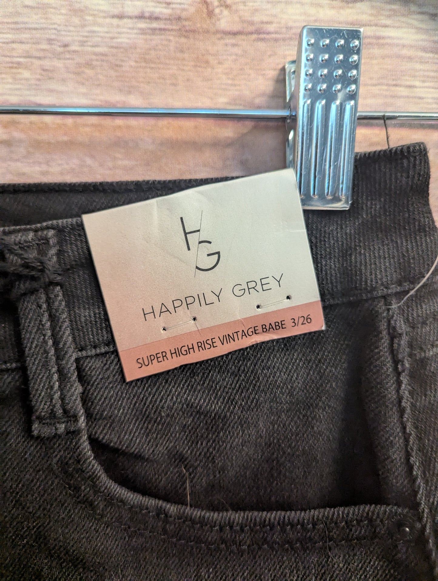 Happily Grey Super High-Rise Mom Shorts Size 3/26