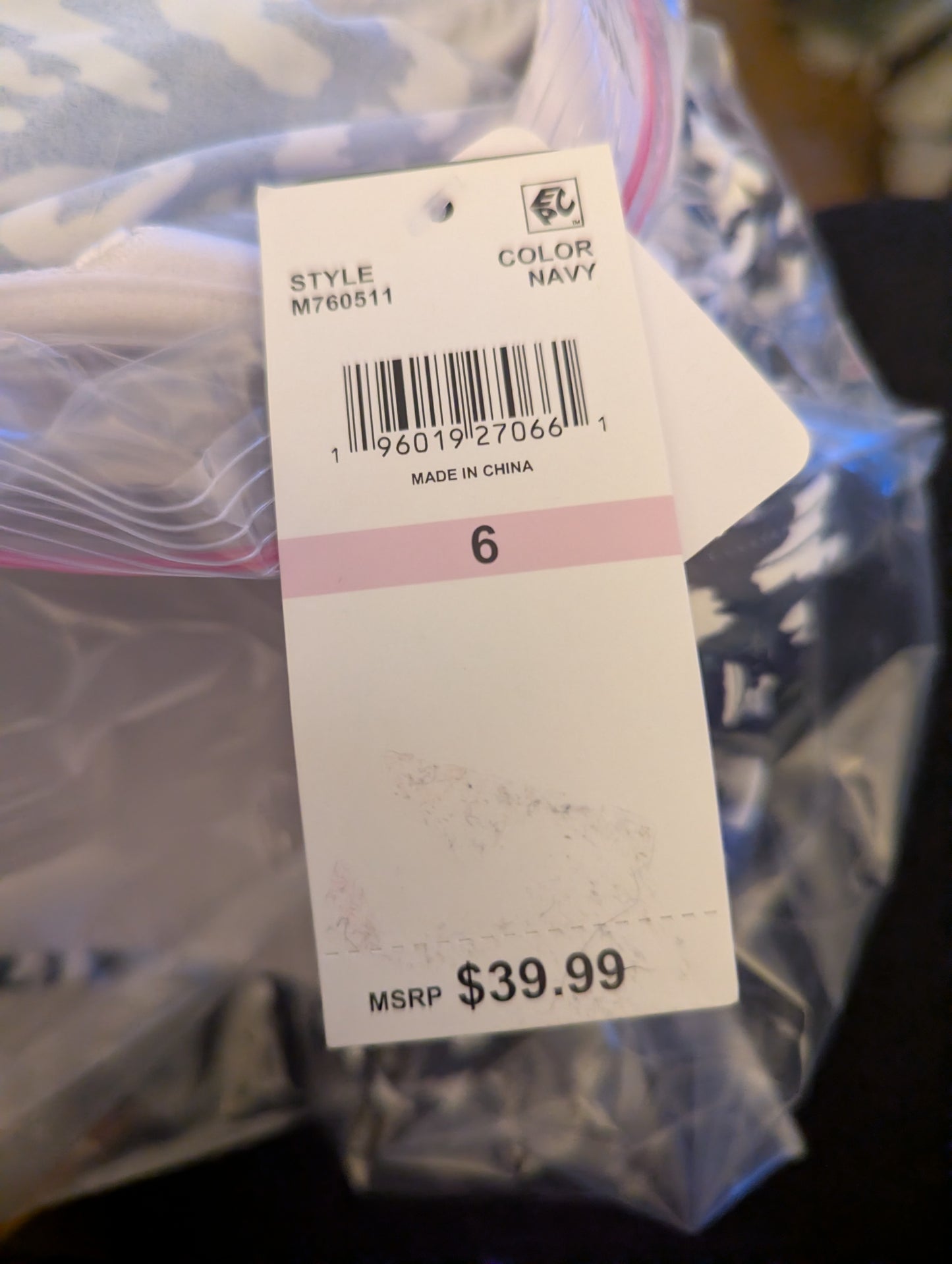 NWTs, Island Escape, Blue and White Patterned Top Sz 6 #A15