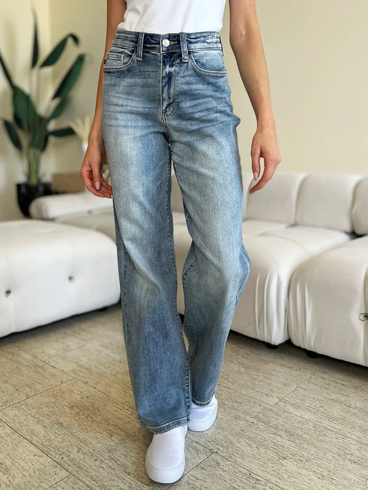 Judy Blue High Waist mom jeans - Scarlett's Riverside Boutique 