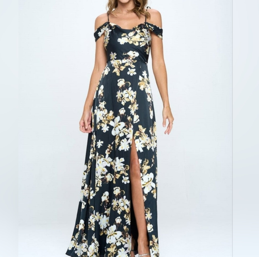 Blue Floral Maxi - Scarlett's Riverside Boutique 