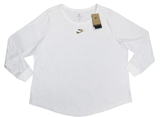 NWTs, Nike Plus Size Sportswear Essentials, Long-Sleeve Top, White 3xl. RS 97