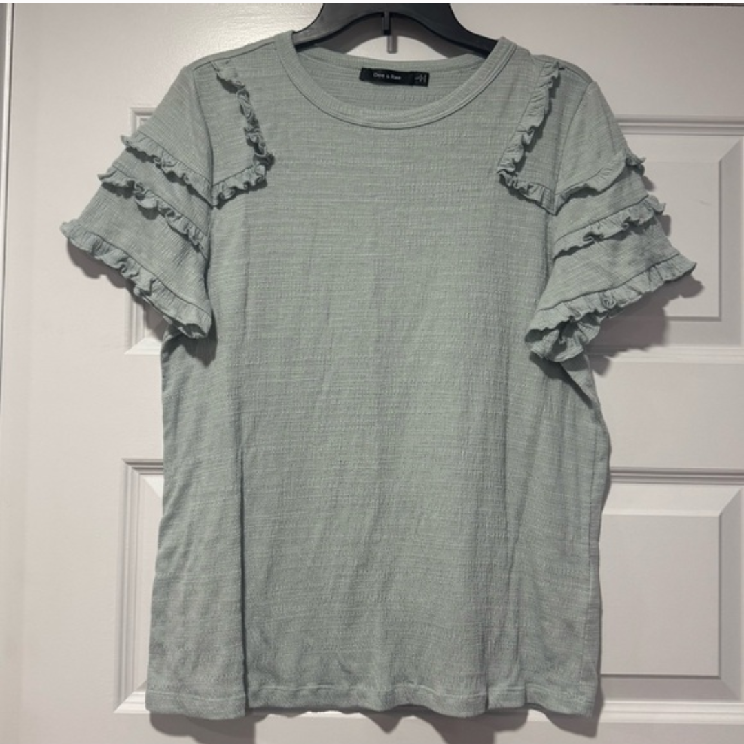 Sage Green Ruffle Sleeve Top – Soft Ribbed Summer Blouse Sz M C31