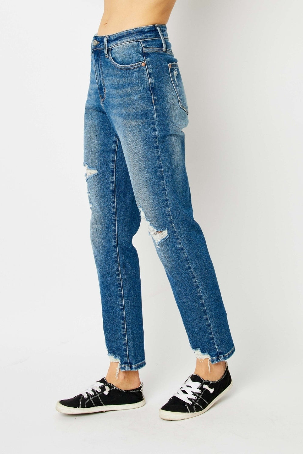 Judy Blue Full Size Distressed Slim Jeans - Scarlett's Riverside Boutique