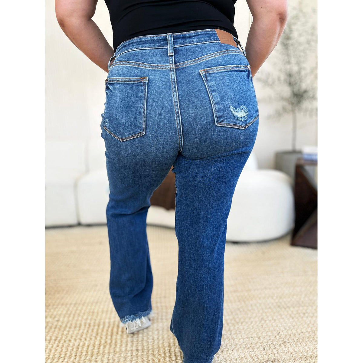 Judy Blue Full Size Mid Rise Distressed Raw Hem Jeans. 32" inseam