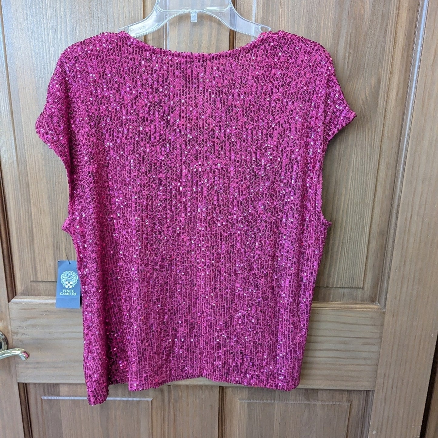 NWT's Vince Camuto Pink sequin cap sleeve top. Size L. 97