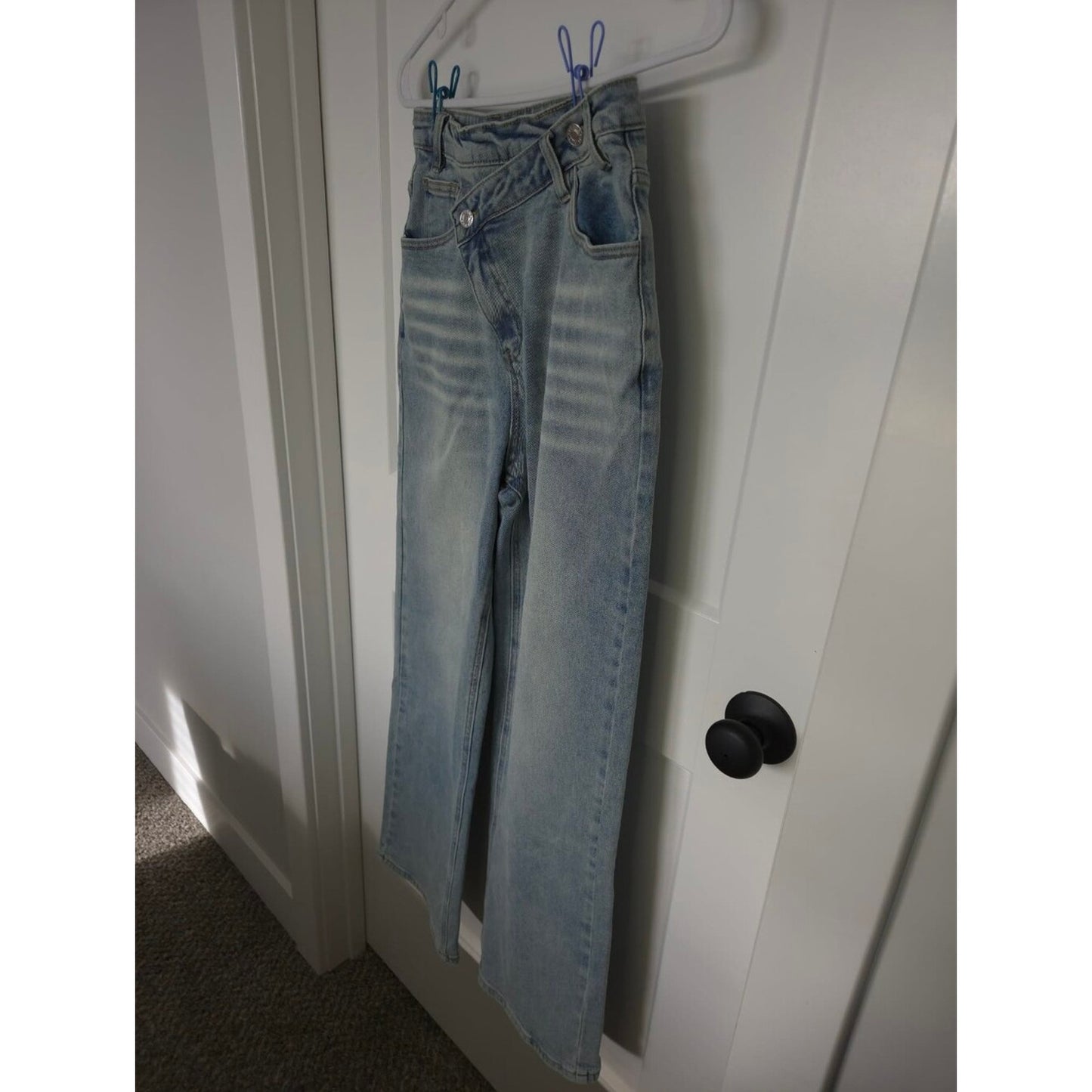 Commense Light Wash Wide Leg Women’s Jeans. NWTs Sz CS