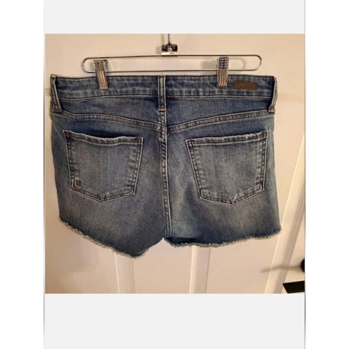Kut From The Kloth Gidget Fray Denim Shorts Size 4 Blue Mid Rise Raw Hem Jean Sh