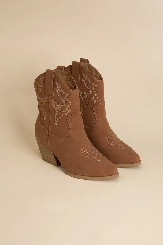 Blazing-S Western Boots - Scarlett's Riverside Boutique 