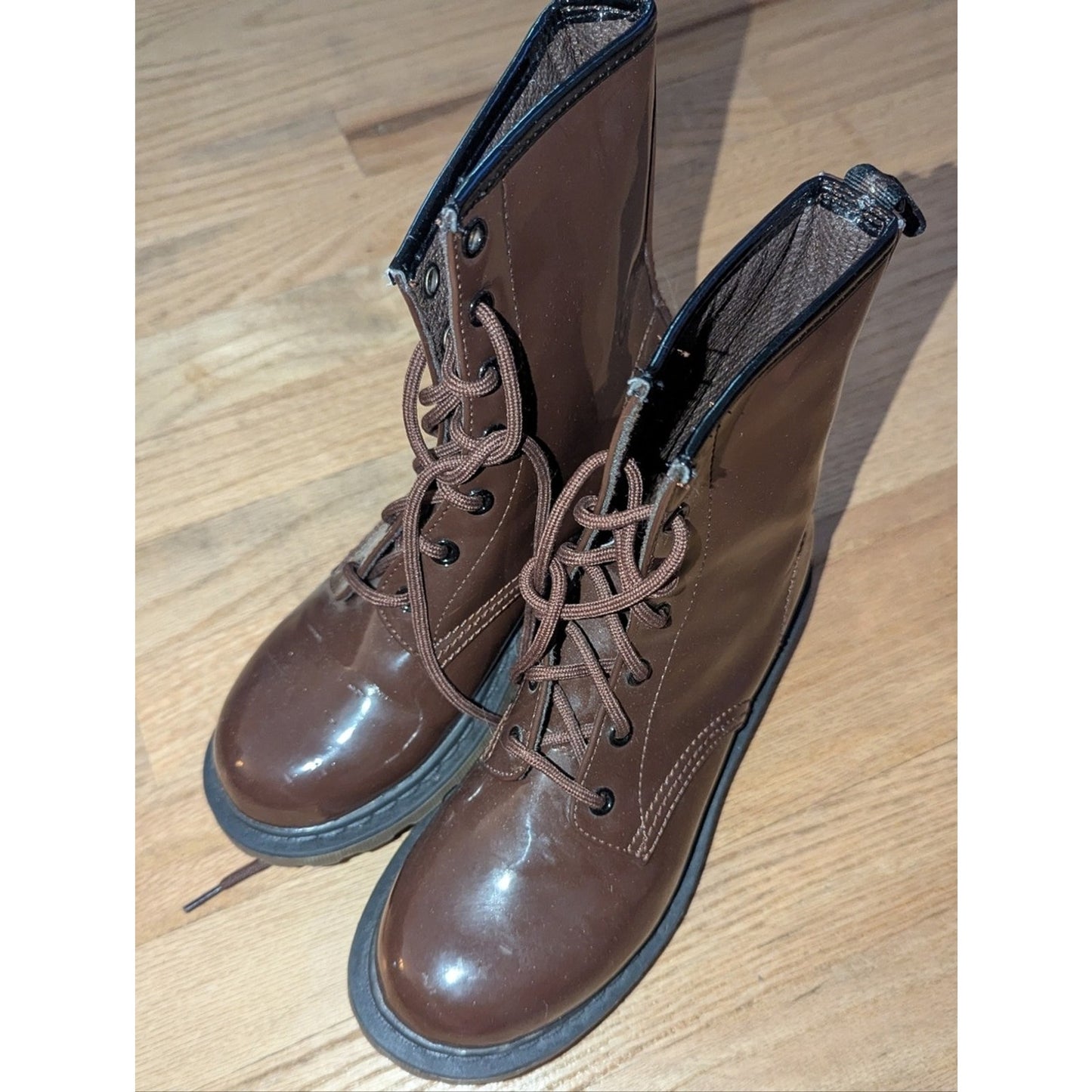 Natasha Brown Patent Combat Boots Women’s Size 7 Lace Up Lug Sole