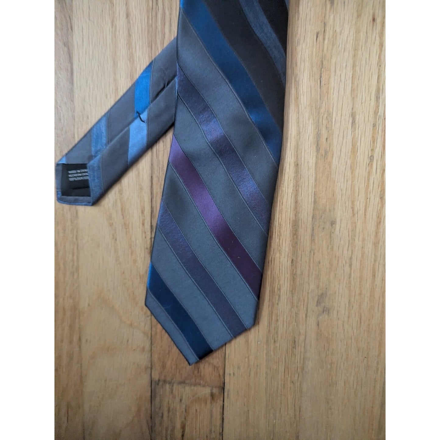 Claiborne Men’s 100% Silk Tie Gray Blue Purple Striped Necktie NWT $40 MSRP