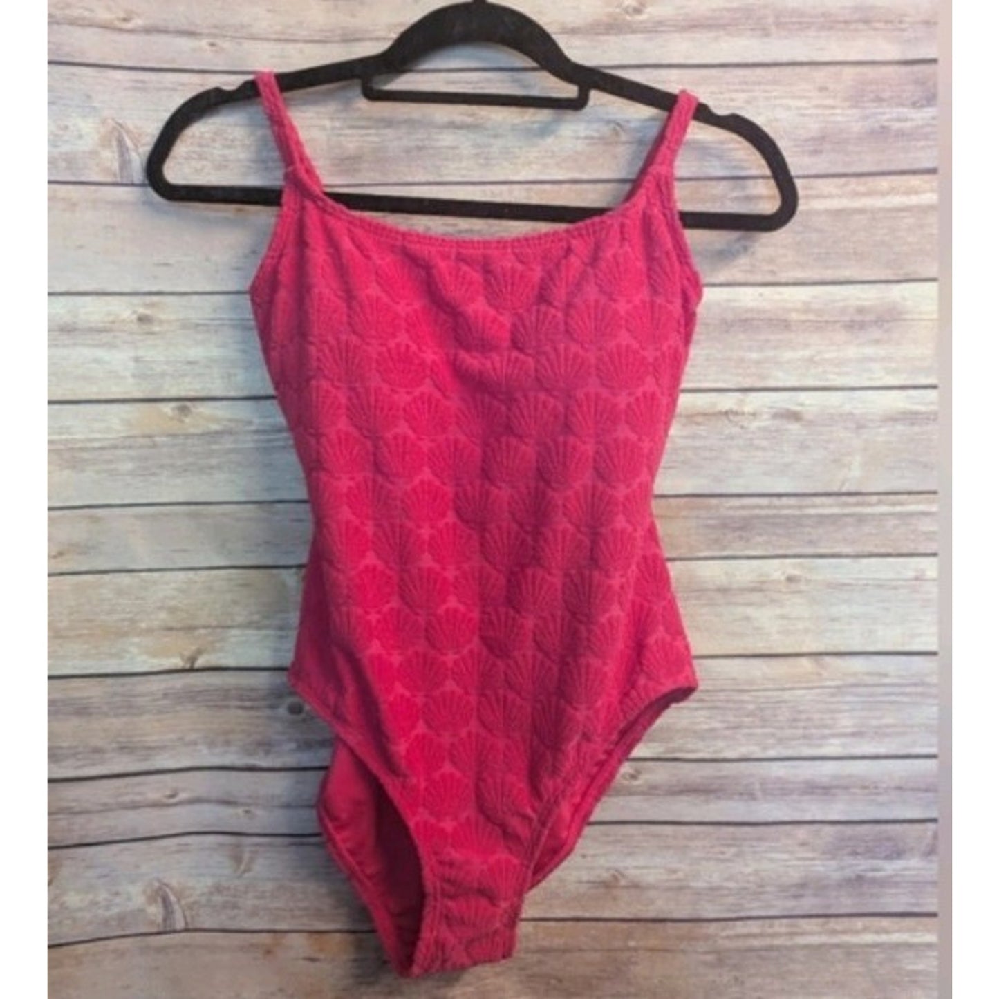 Kate Spade NWOT Classic One Piece Swimsuit Shell Jacquard Pink Size XS Shelf Bra