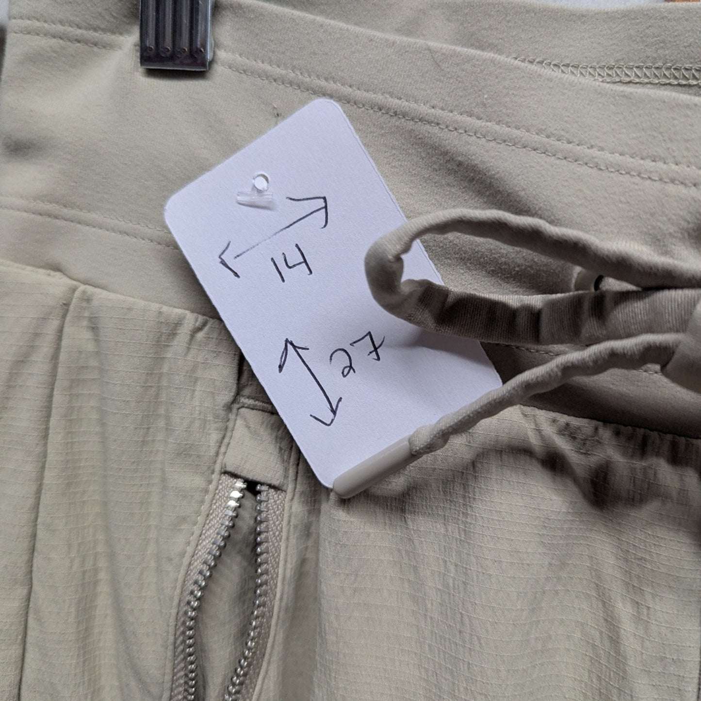 Athleta Size 00 Beige Lightweight Jogger Pants | Drawstring Waist | Zip Pocket