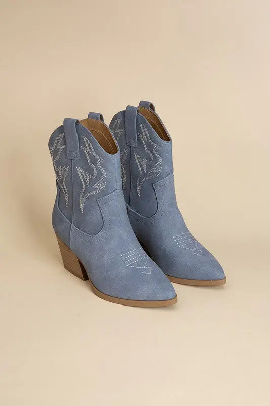 Blazing-S Western Boots - Scarlett's Riverside Boutique 