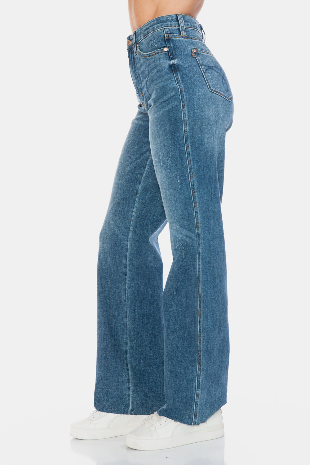 Judy Blue, Tummy Control Cut Raw Hem jeans. Inseam 33" and 33.5" - Scarlett's Riverside Boutique 