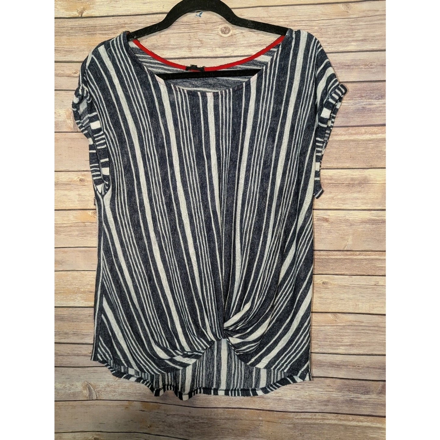 Striped Twist Front Top Short Sleeve Blue White Blouse Casual Lightweight Sz. M