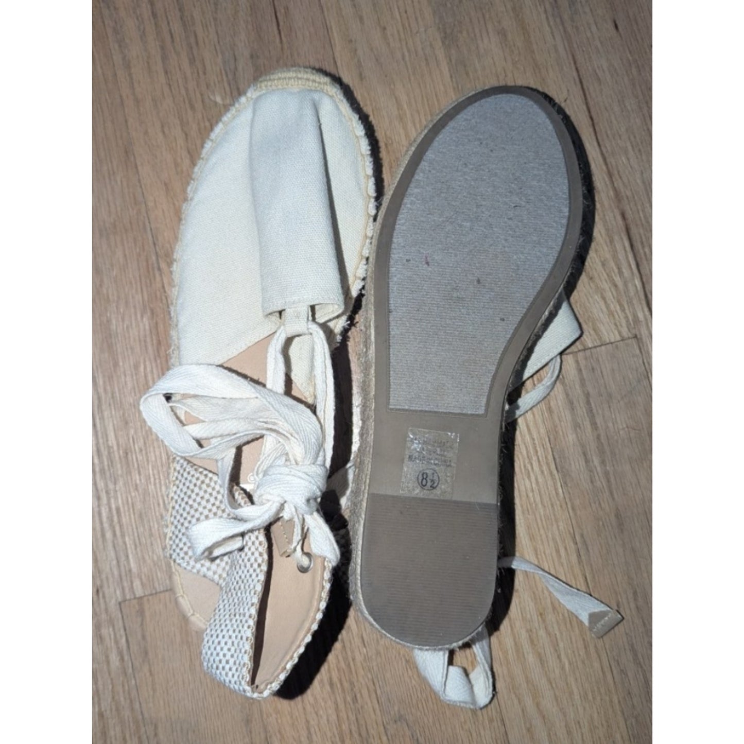 Soda Lace Up Espadrille Flats Women’s Size 8.5 Beige Canvas Ankle Wrap Casual