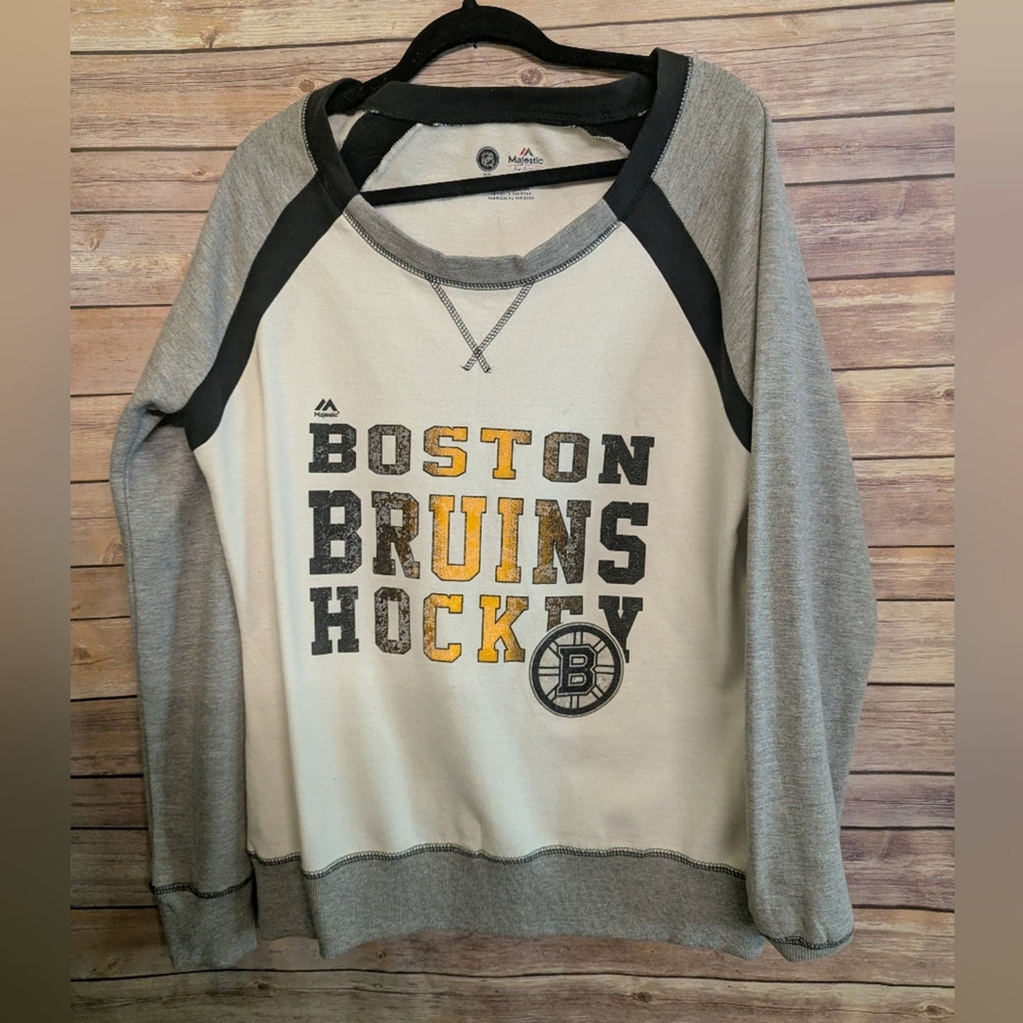 Majestic Boston Bruins Hockey Pullover Sweatshirt Gray Black Long Sleeve Women’s