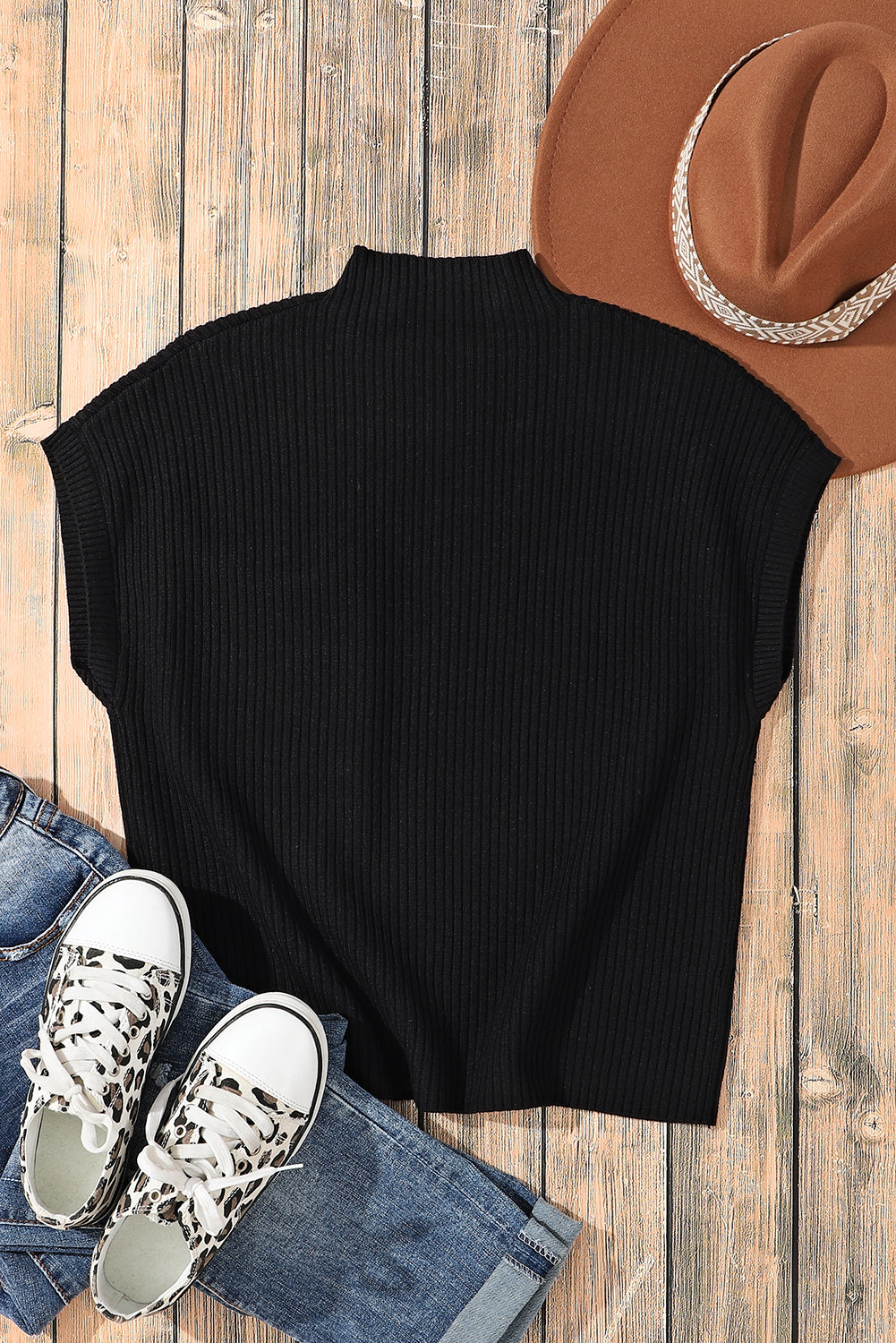 Black Patch Pocket Ribbed Knit Short Sleeve Sweater - Scarlett's Riverside Boutique 