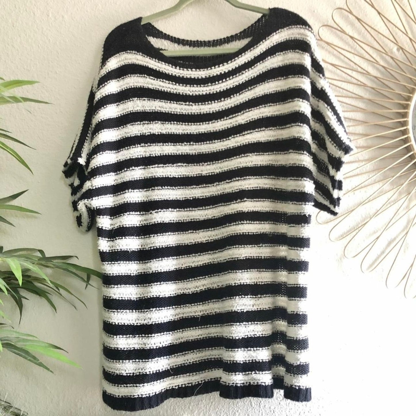 Kori America Size Large Black White Striped Knit Sweater Top Short Sleeve Lightw