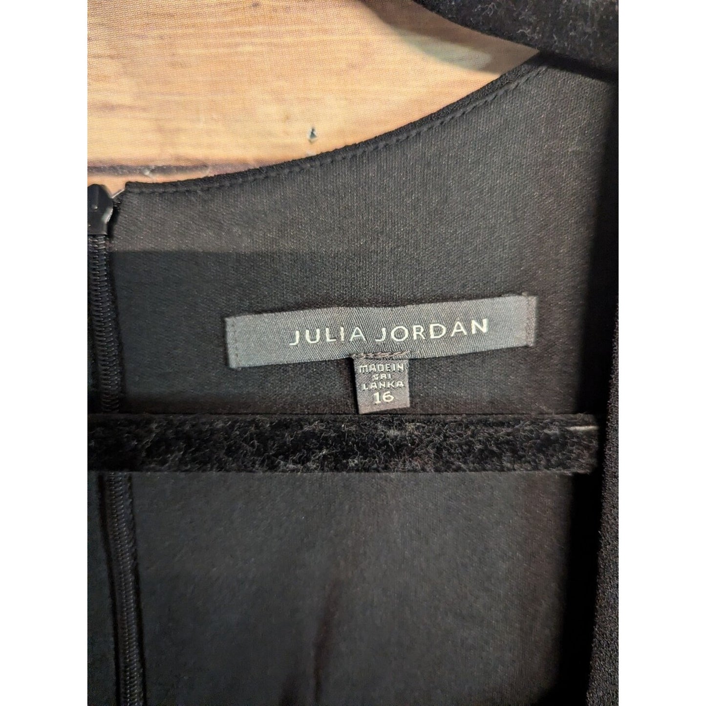 Julia Jordan faux feather trim v neck crepe jumpsuit NWOT  Size 16
