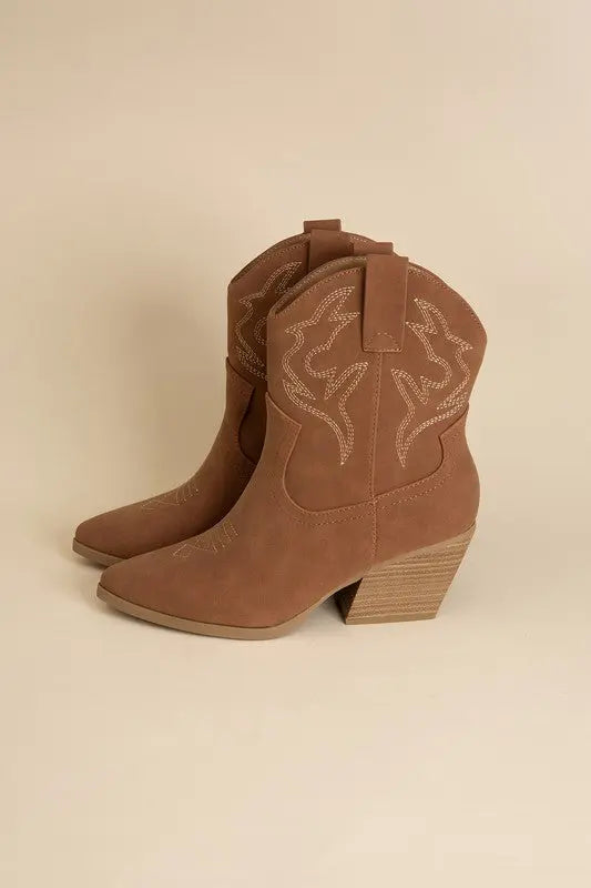 Blazing-S Western Boots - Scarlett's Riverside Boutique 