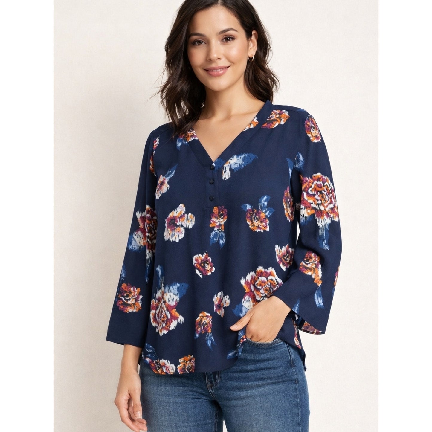 Van Heusen Women’s Large Navy Floral Blouse 3/4 Sleeve V Neck Button Front Work