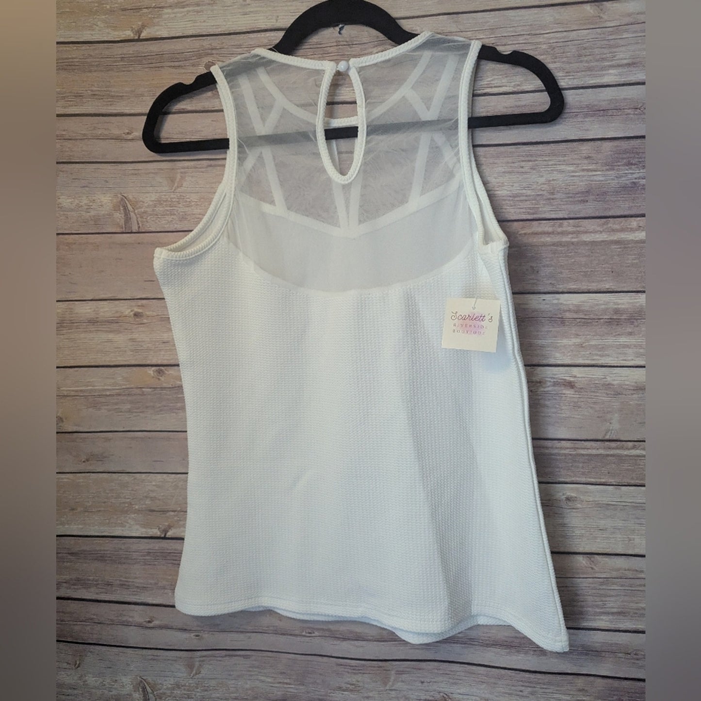 NWT White Textured Tank Top Size M – Sheer Mesh Yoke Sleeveless Blouse C36