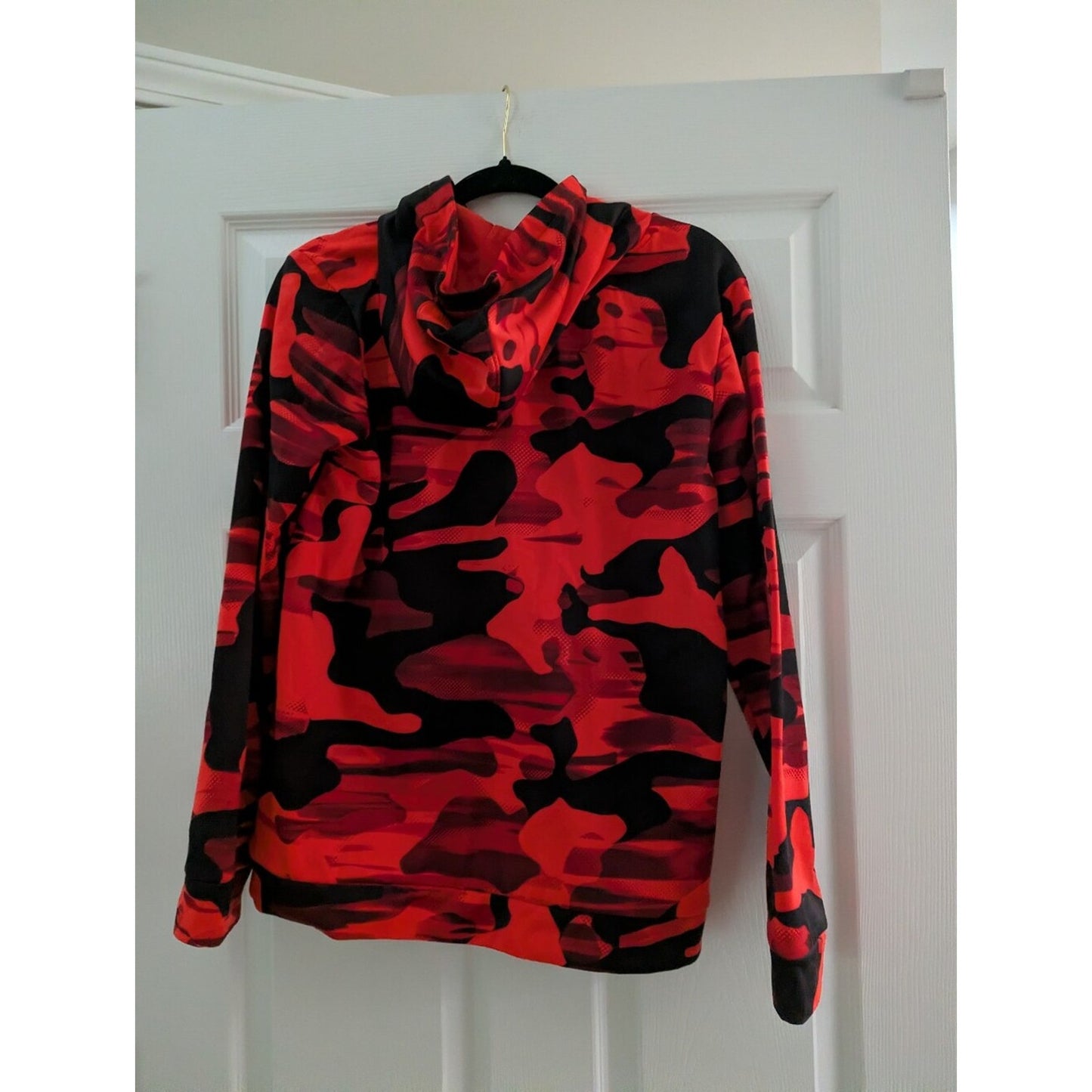 Under Armour Boys Youth XL Red Black Camo Hoodie Loose Fit Fleece Pullover