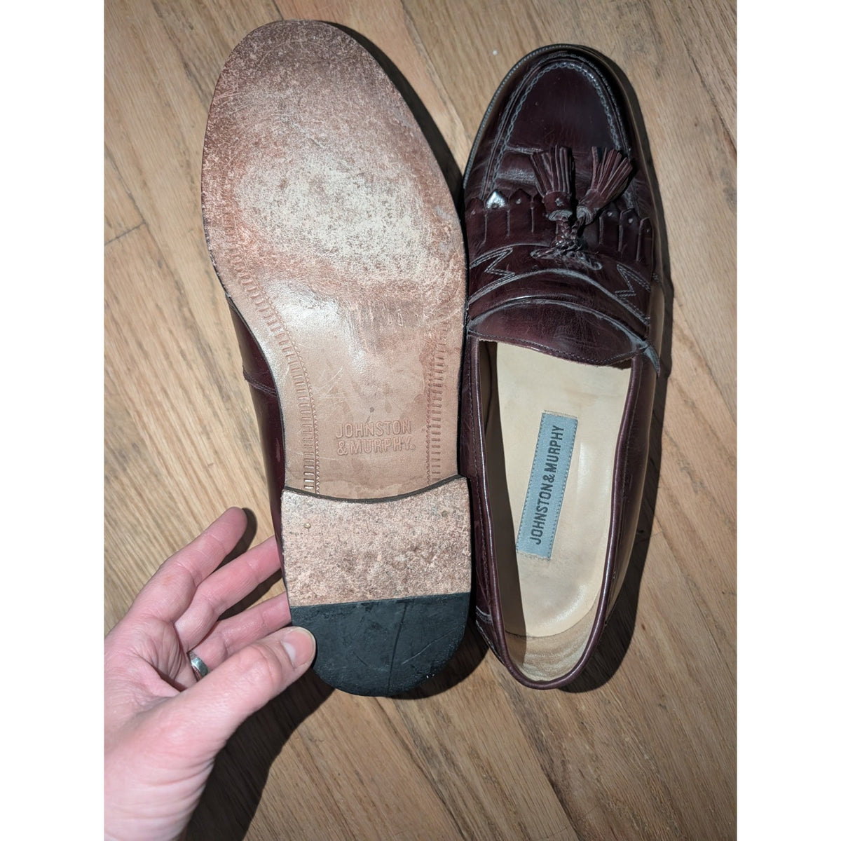 vintage 1977 johnston & murphy men’s 8.5m burgundy leather tassel kiltie loafers