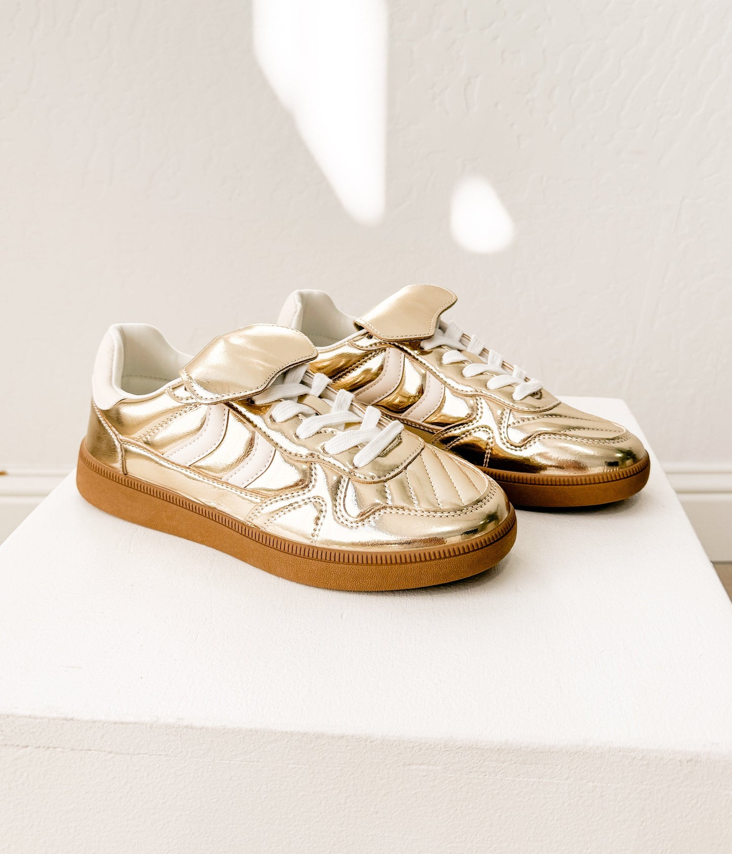 Milan gold Metallic Sneakers