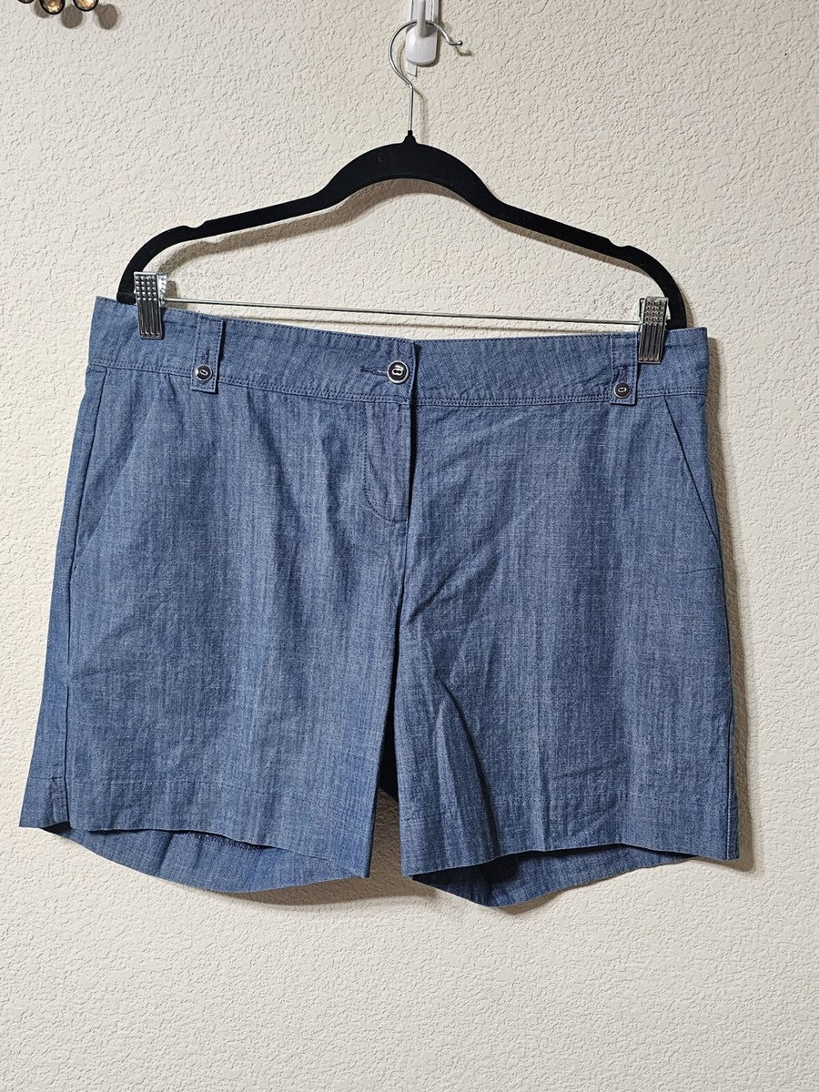 Isaac Mizrahi Shorts, Sz. 12 Chambray Mid Rise 100% Cotton. #B6