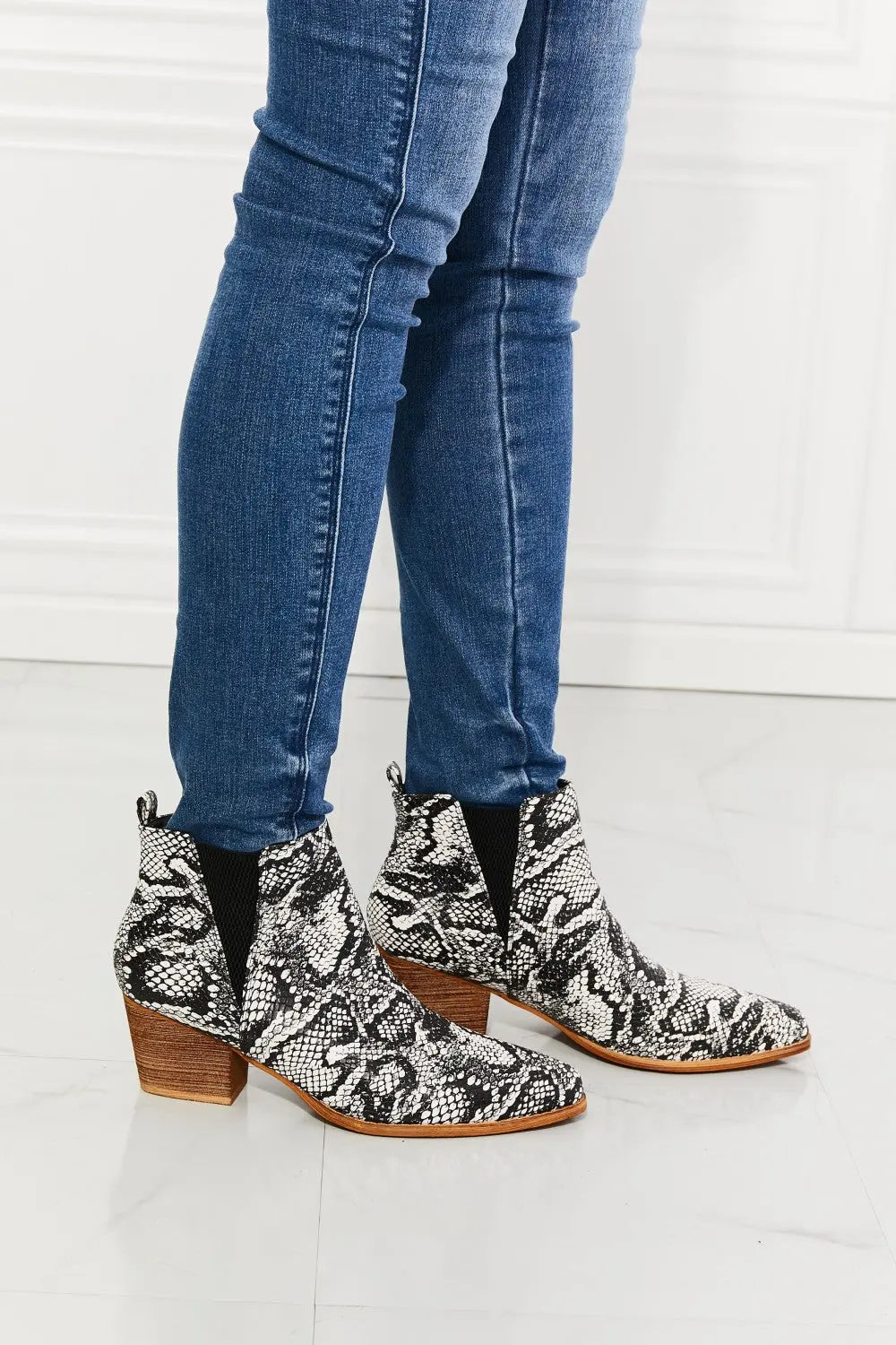 MMShoes Back At It Point Toe Bootie in Snakeskin - Scarlett's Riverside Boutique 